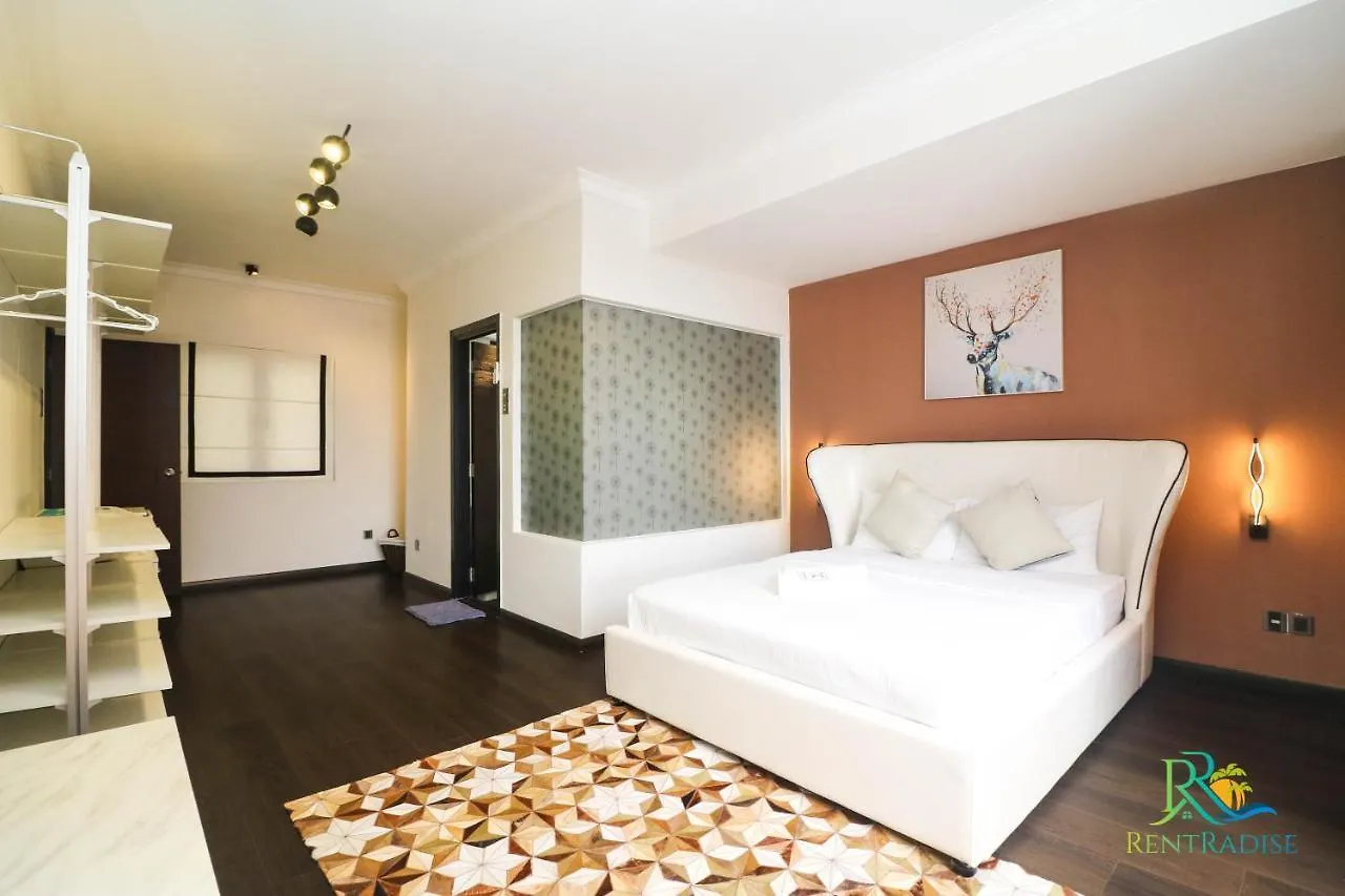 Vsummer Loft Suites By Rr Jbcity