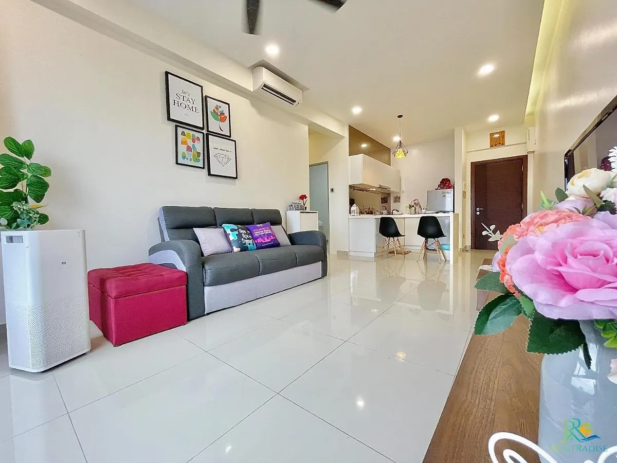 Vsummer Loft Suites By Rr Jbcity